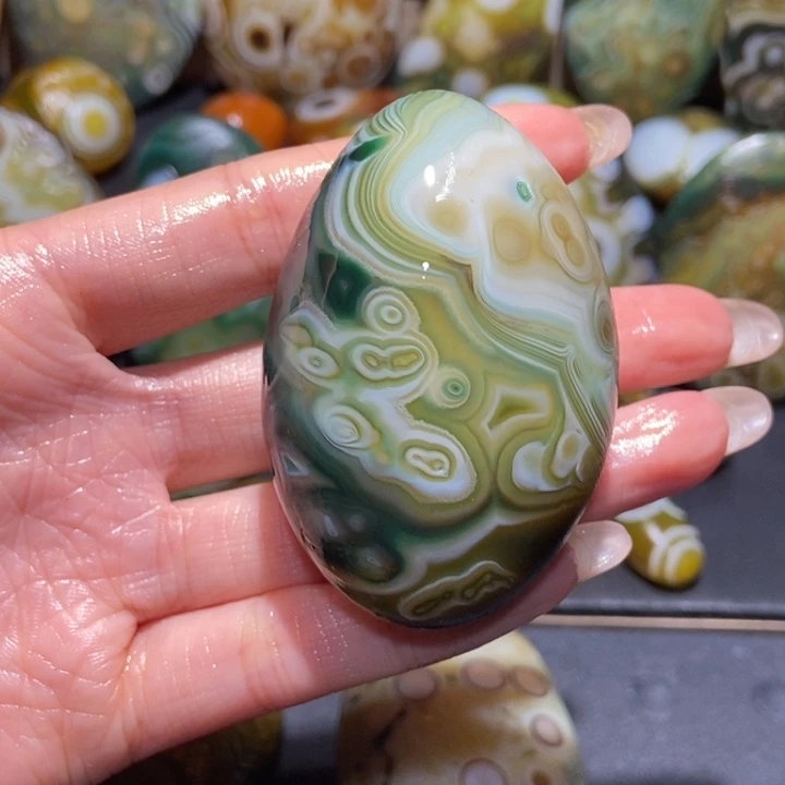 【闪购商品】未镶嵌玛瑙/玉髓珠宝奇石e e