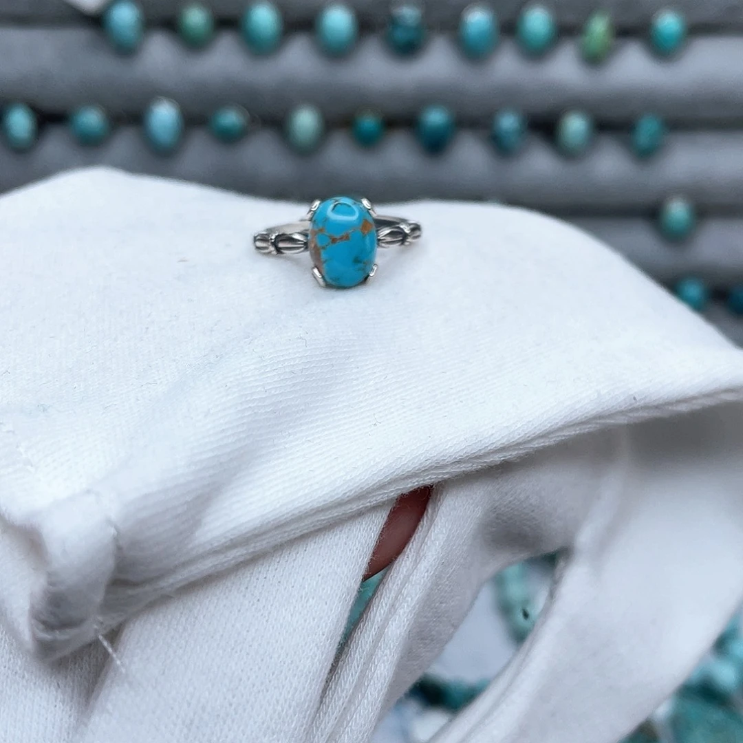 绿松石绿松石未镶嵌