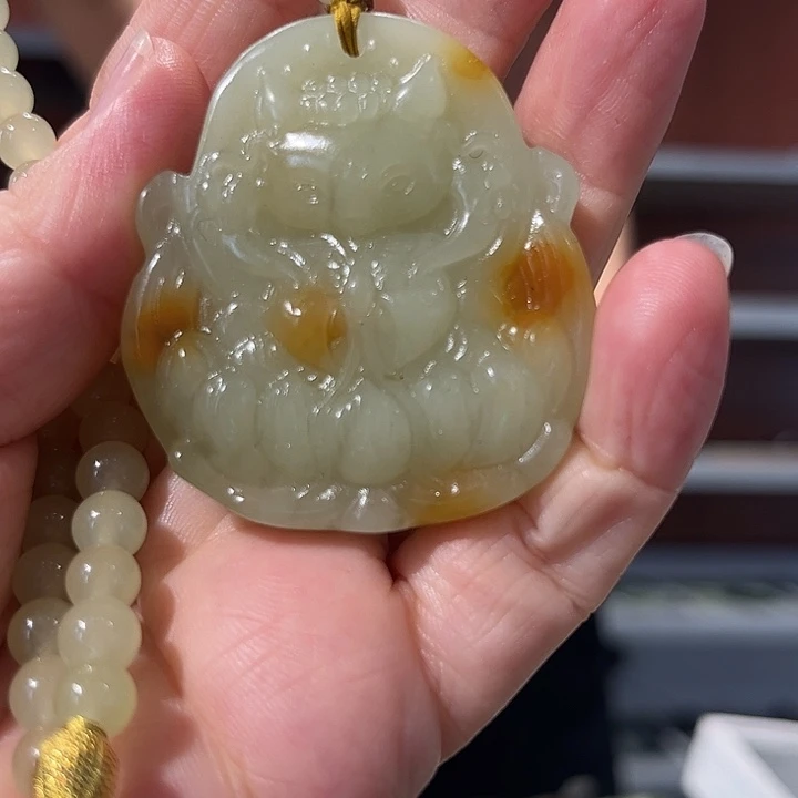 岫玉未镶嵌毛衣链