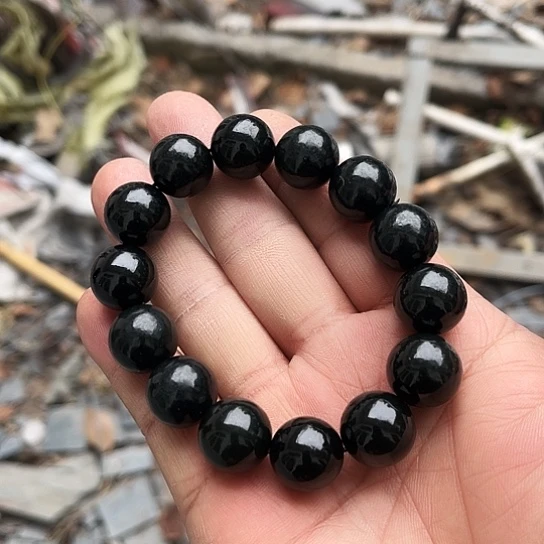 和田玉手串未镶嵌