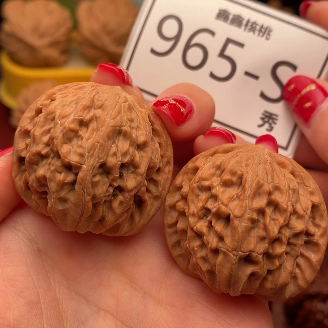 文玩核桃把件正磨38