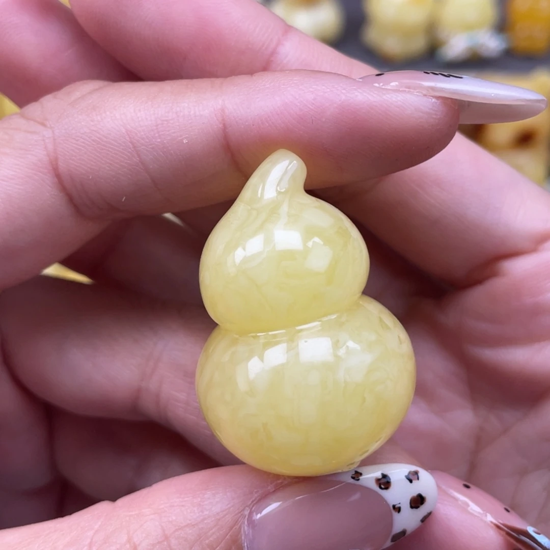 裸石琥珀未镶嵌蜜蜡