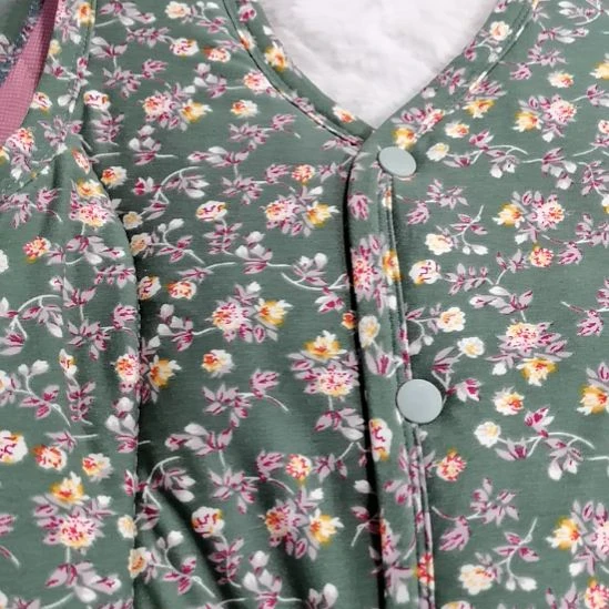 绿色厚款白毛贴片马夹XL105斤