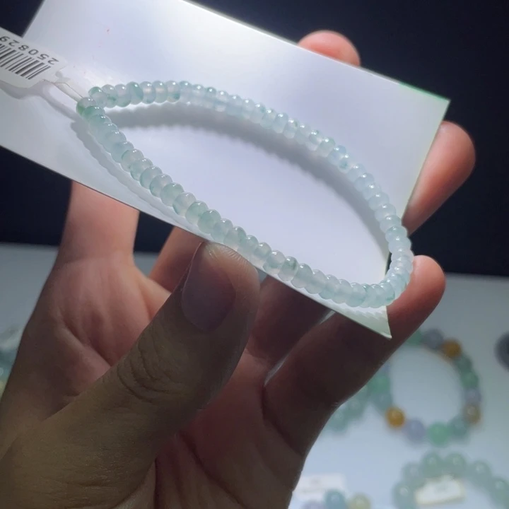 未镶嵌定制翡翠翡翠