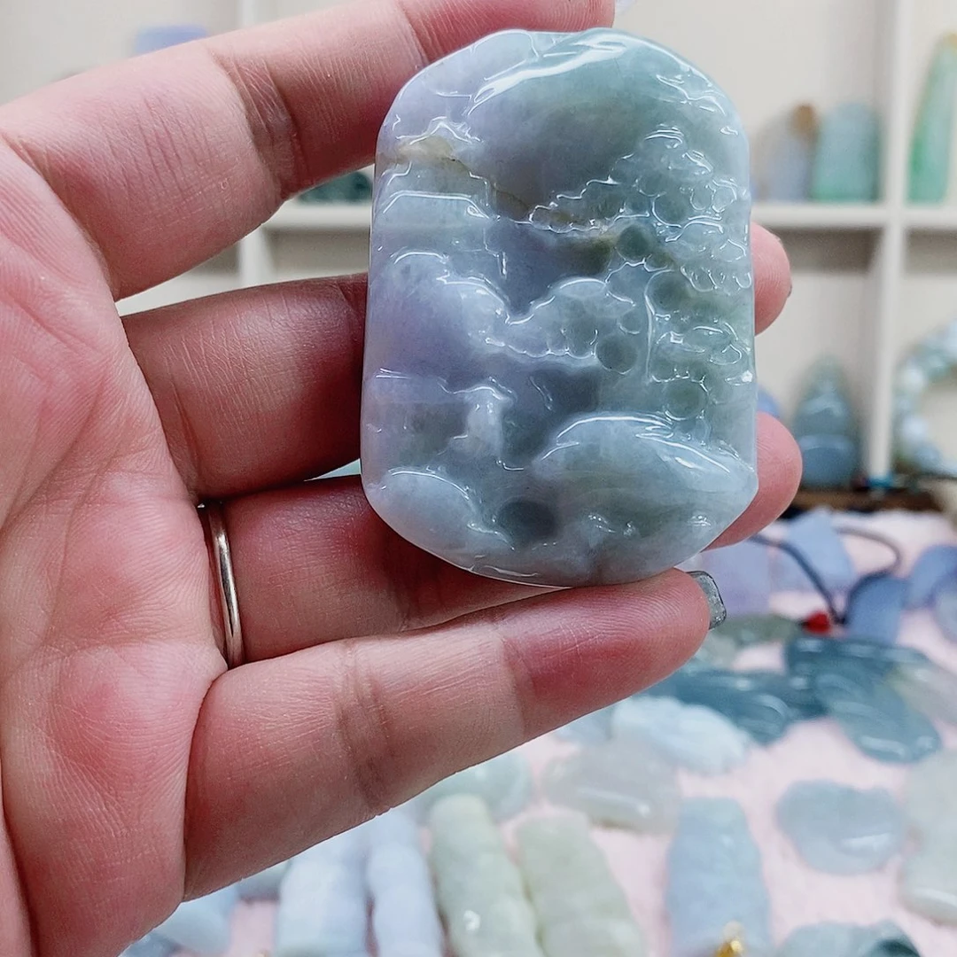 颈饰未镶嵌翡翠天然