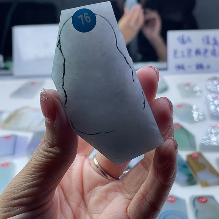 未镶嵌定制翡翠四*