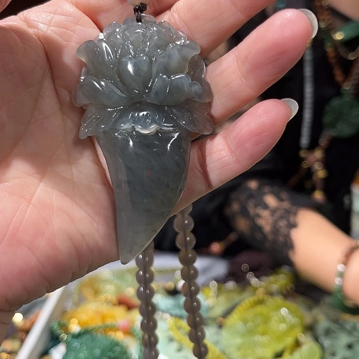 未镶嵌岫玉毛衣链