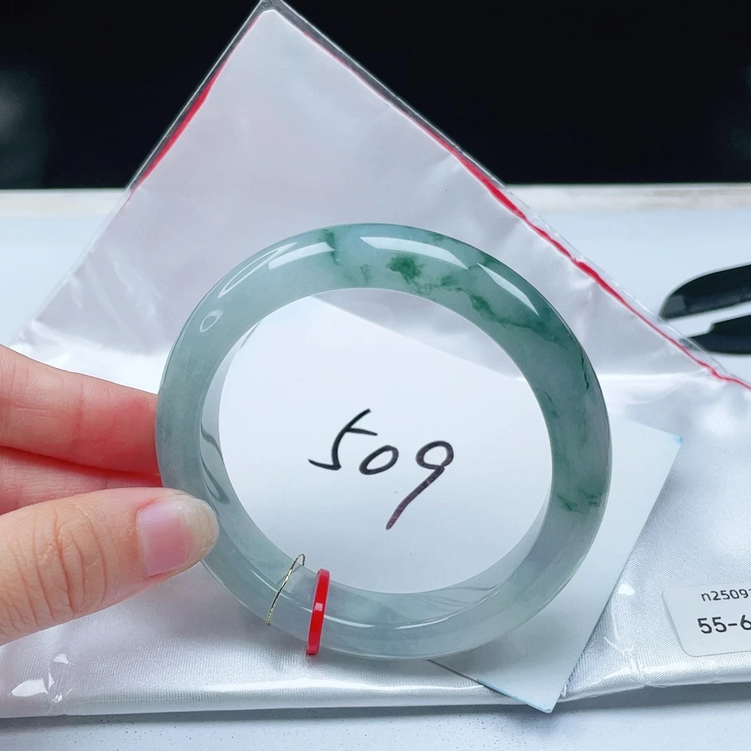 翡翠未镶嵌手镯55+正圈