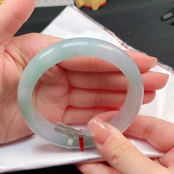 翡翠未镶嵌手镯缅甸天然A货翡翠