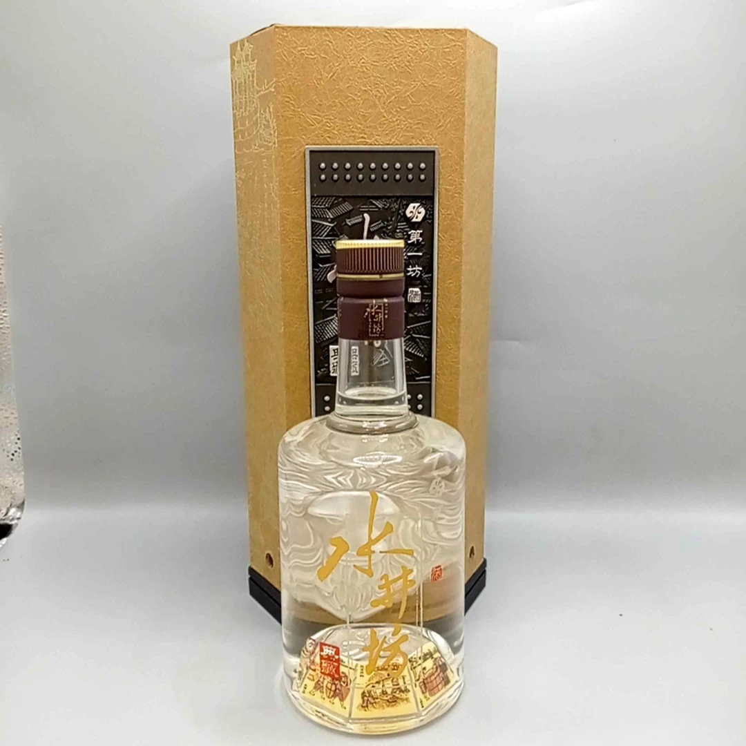 18年水井坊典藏大师52度500ml