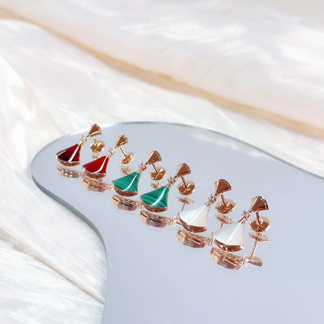 铜合金合成锆石耳饰 扇子耳钉轻奢时尚百搭简约设计师款SGX202076