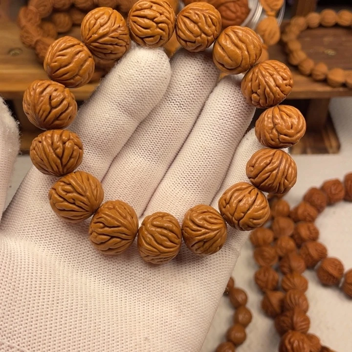 桃木1号链接桃核手串一个