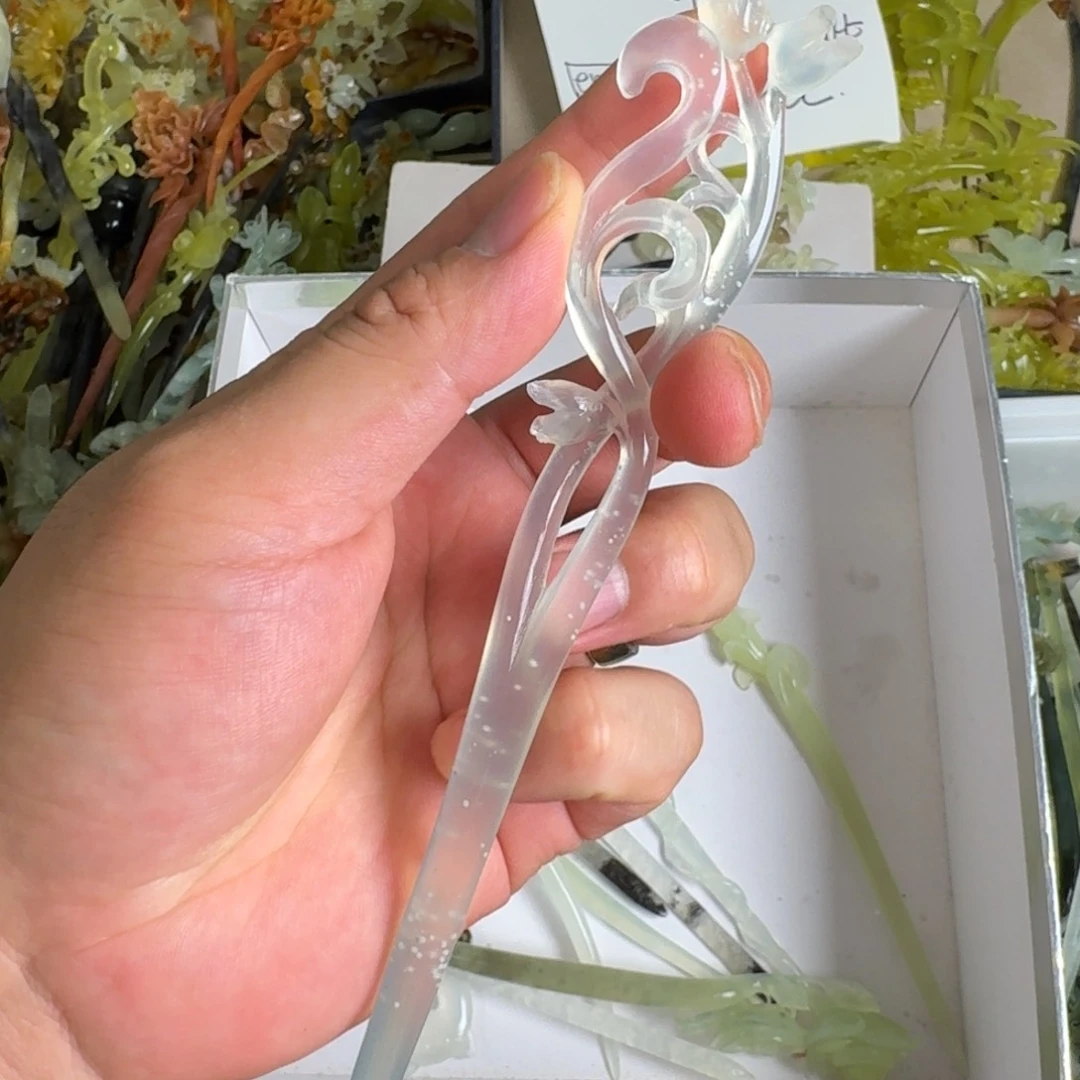 蛇纹石玉未镶嵌发饰