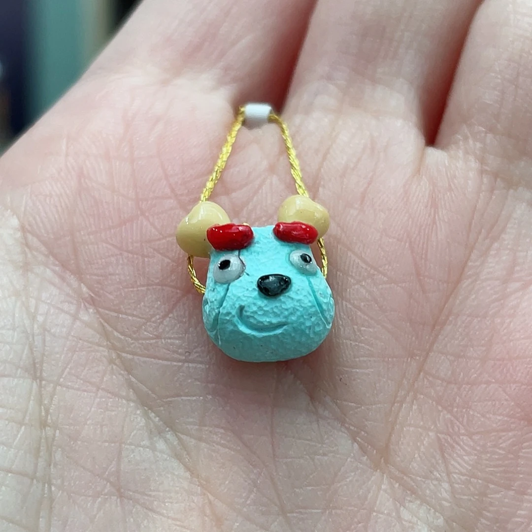 绿松石颈饰未镶嵌