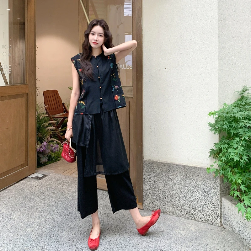 慵懒休闲风简约套装裤女2025年夏季新款印花拼接上衣阔腿裤两件套