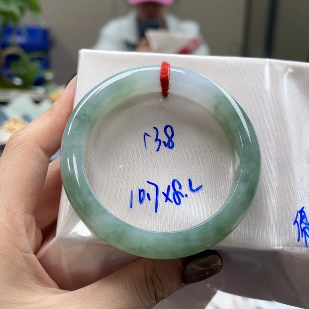 未镶嵌手镯翡翠翡翠