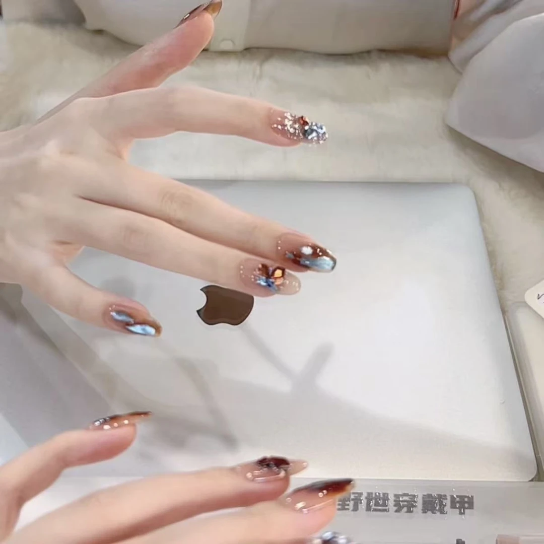 【海盐巧克力】野世穿戴甲  纯手工美甲