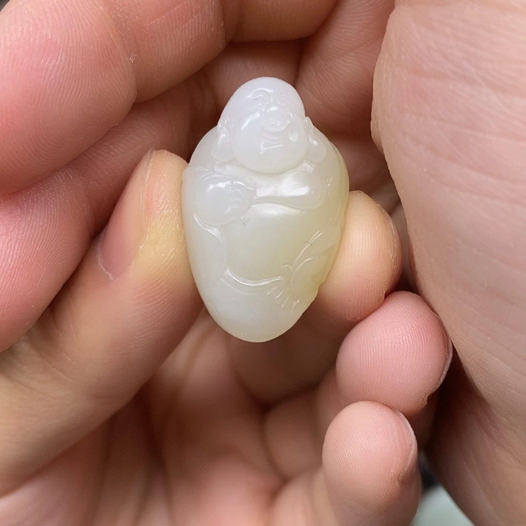 和田玉未镶嵌颈饰2