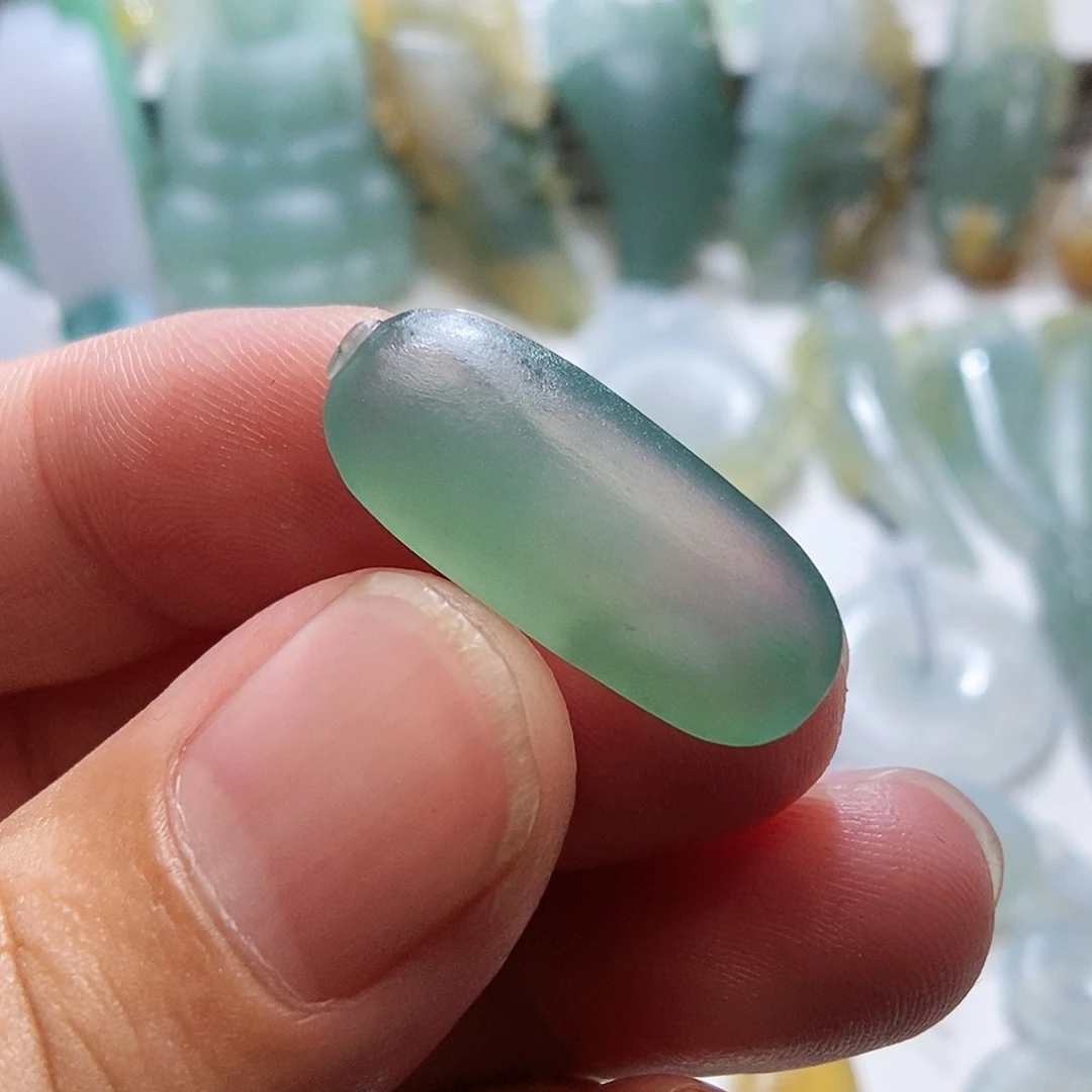 定制翡翠未镶嵌福瓜