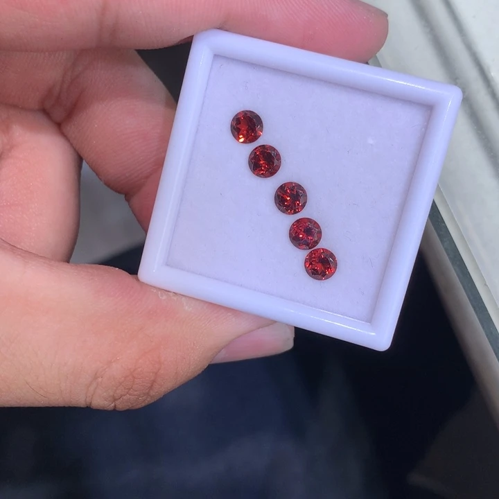 石榴石裸石未镶嵌裸石