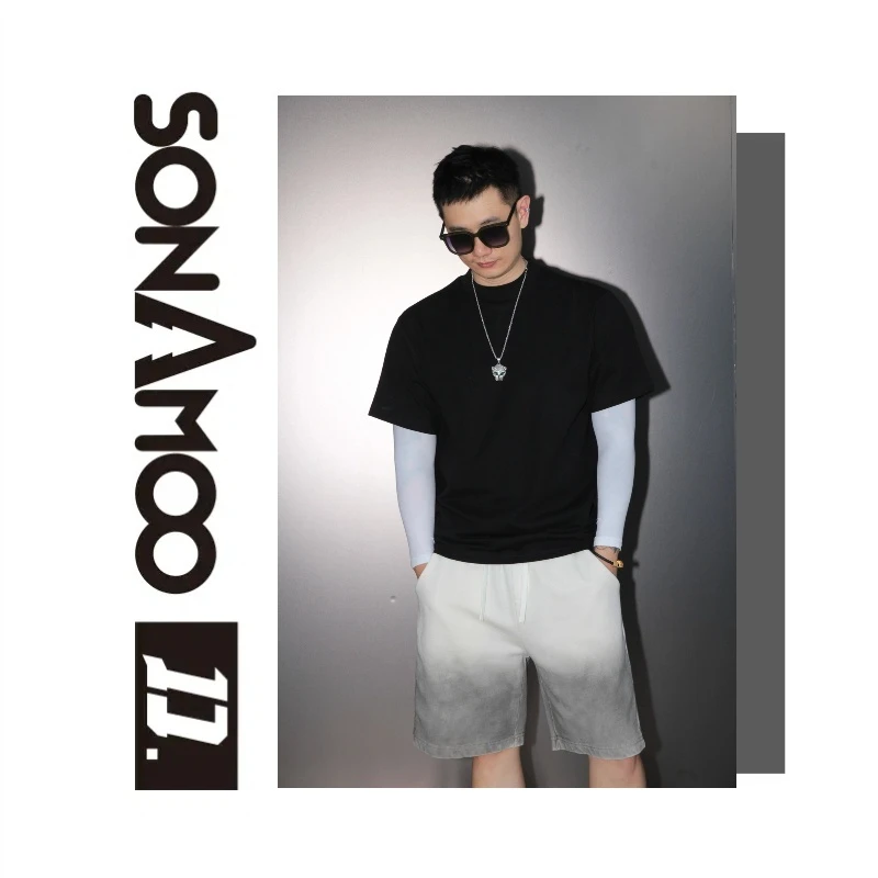 【丹丹同学】四瓣小刺绣图案T恤夏季百搭圆领男T恤夏季百搭休闲