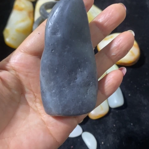 未镶嵌和田玉（糖玉）车挂