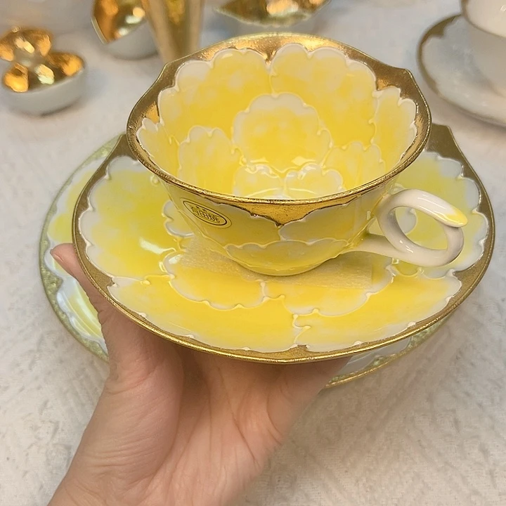 瓷片The first thing