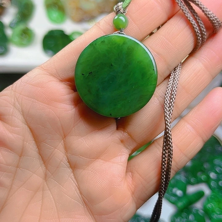 颈饰未镶嵌和田玉无****4