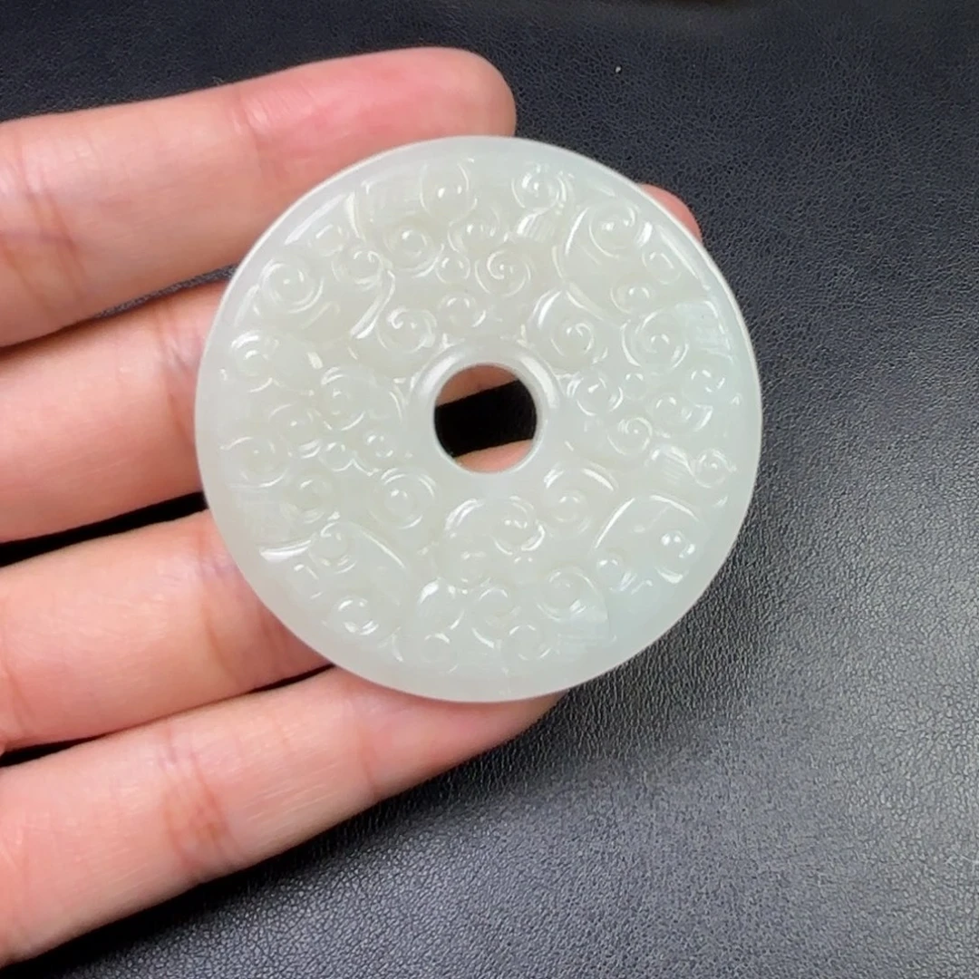 用***3和田玉未镶嵌挂件