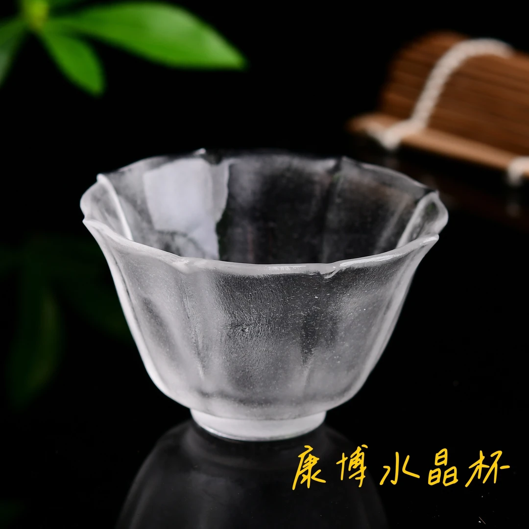 原矿水晶品茗杯，薄胎款手工精雕工艺，东海纯水晶花瓣主人杯