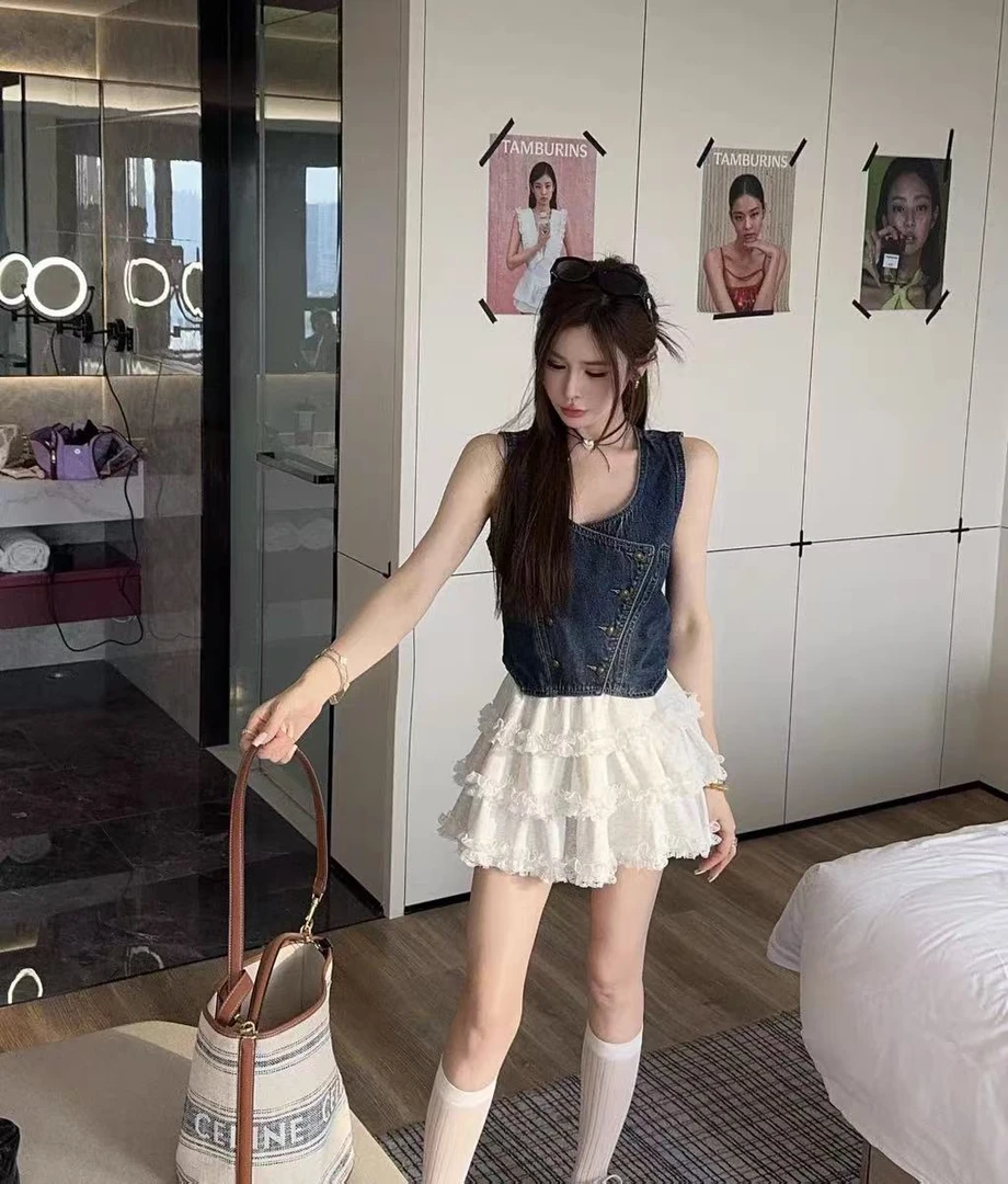 高腰蕾丝蛋糕短裙显瘦时尚套装 H0258