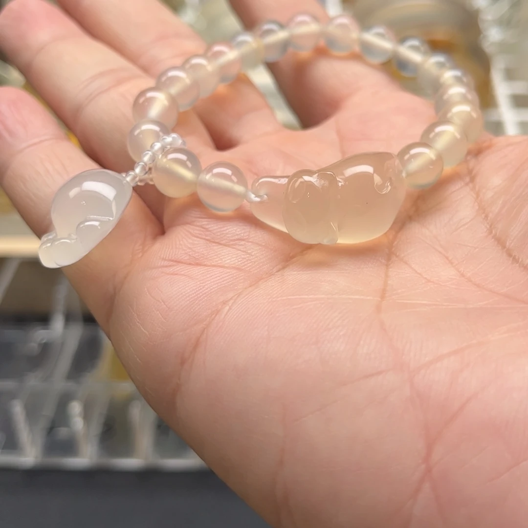 梨***诗玛瑙/玉髓未镶嵌手链