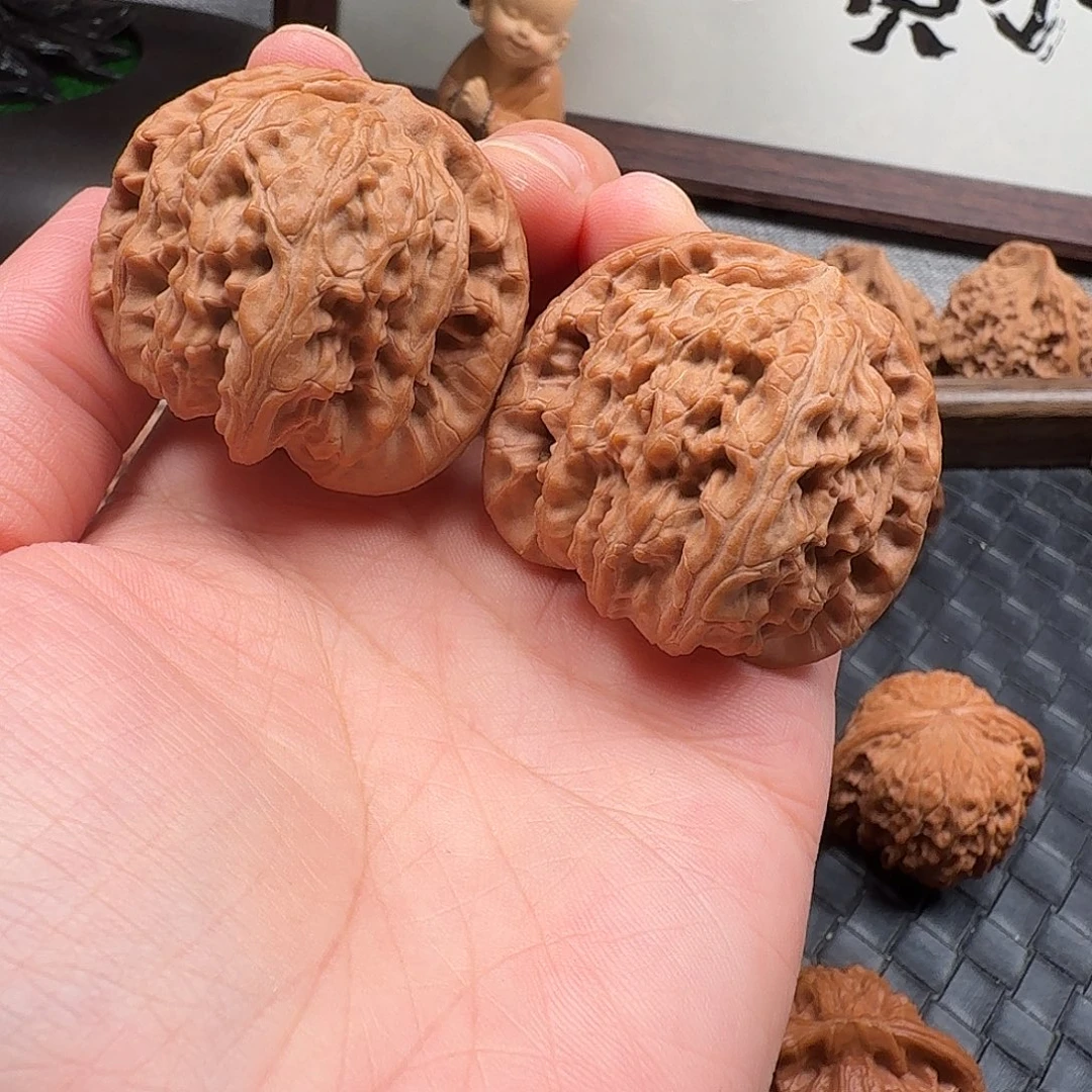 核桃全品红皮白狮子43