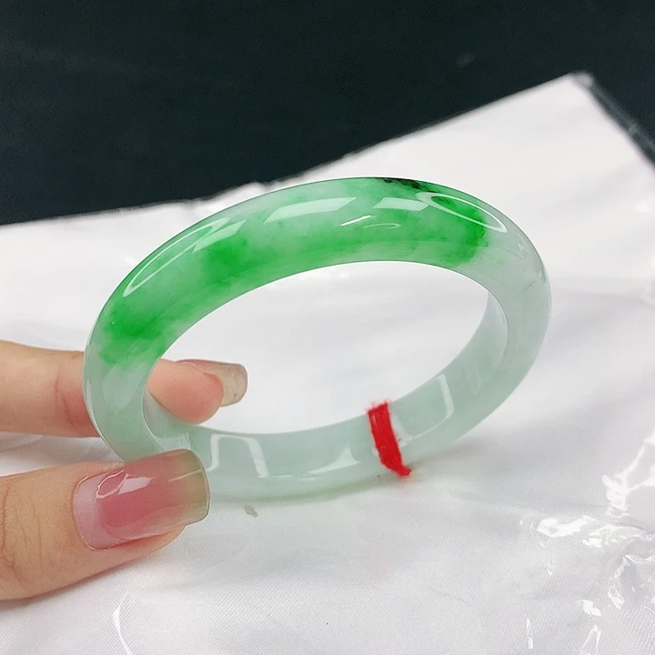 翡翠未镶嵌手镯圈53.8，19051