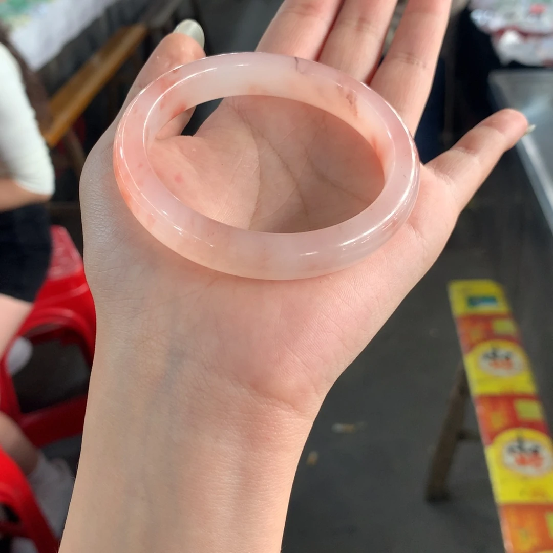 石英质玉手镯未镶嵌✨***人下单默认不退不换