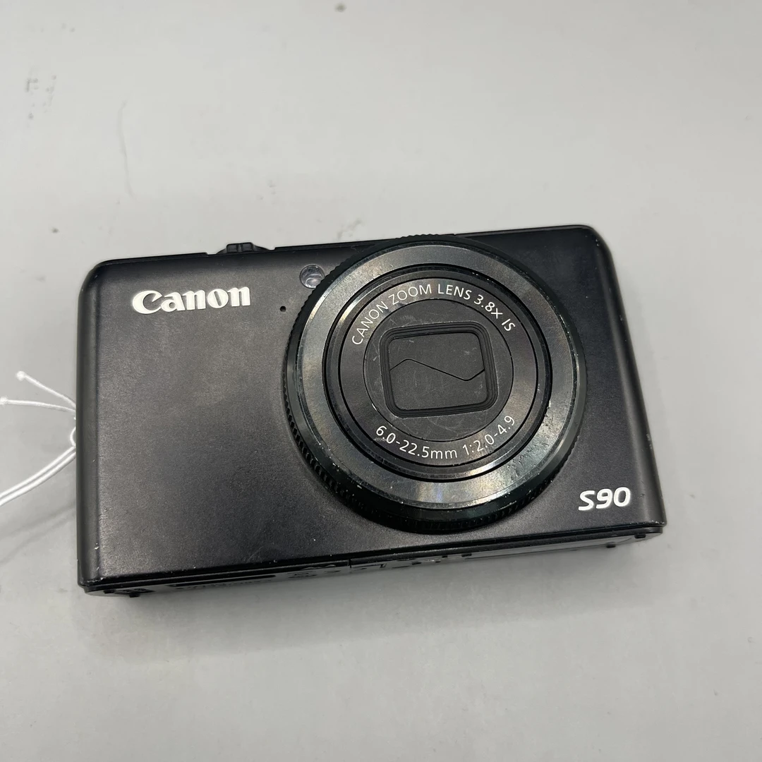9新  9新 Canon/佳能 特价s90 高像素 冷白皮 清透感 无瑕