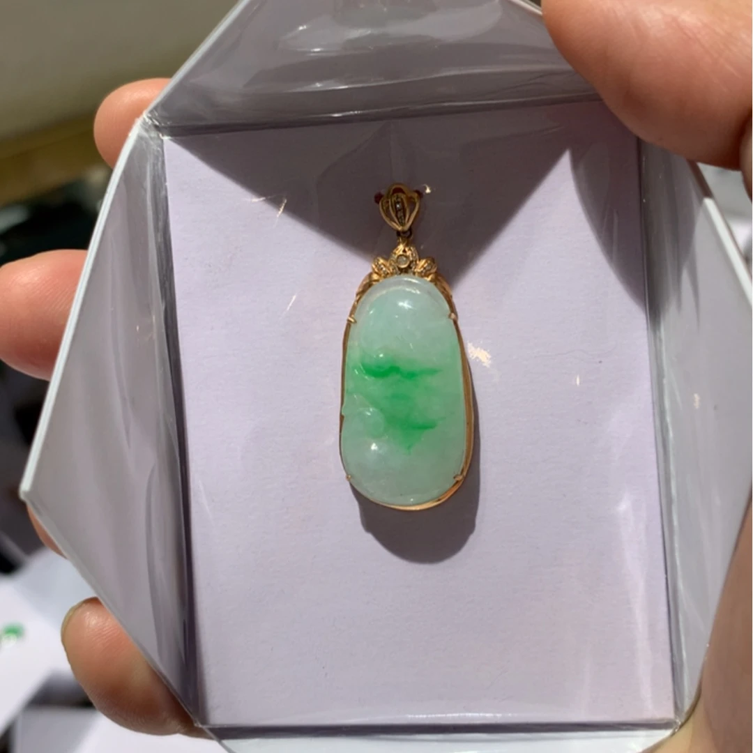 【闪购商品】翡翠颈饰18K金镶嵌翡翠首饰