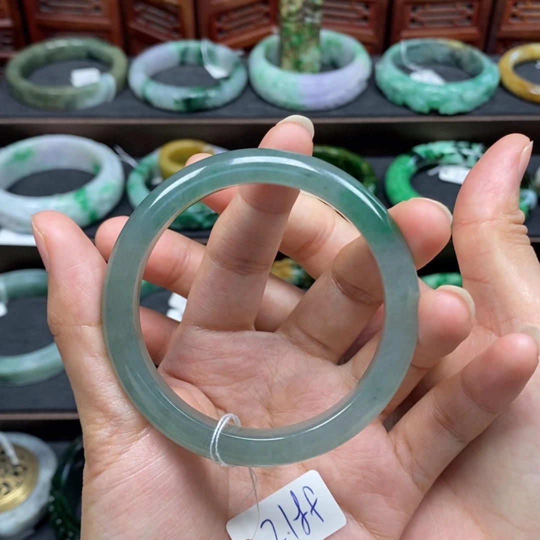 翡翠颈饰未镶嵌53.8圈口 7号