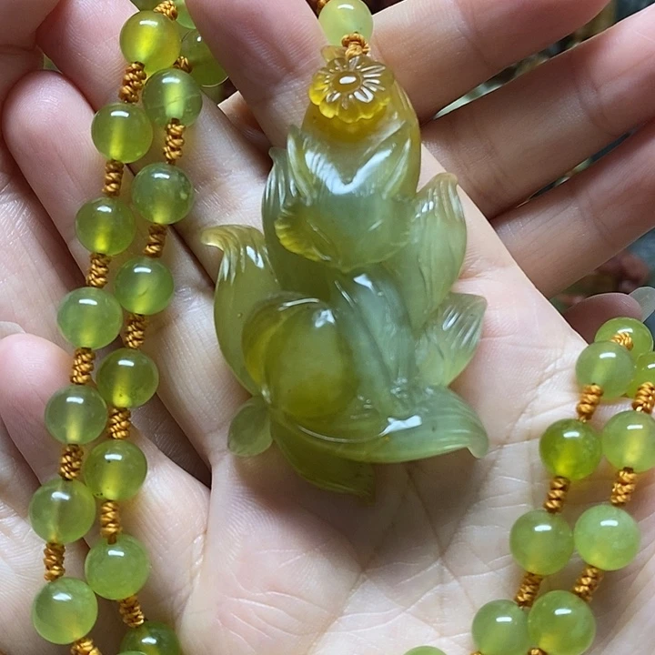 岫玉未镶嵌吊坠(赠链)