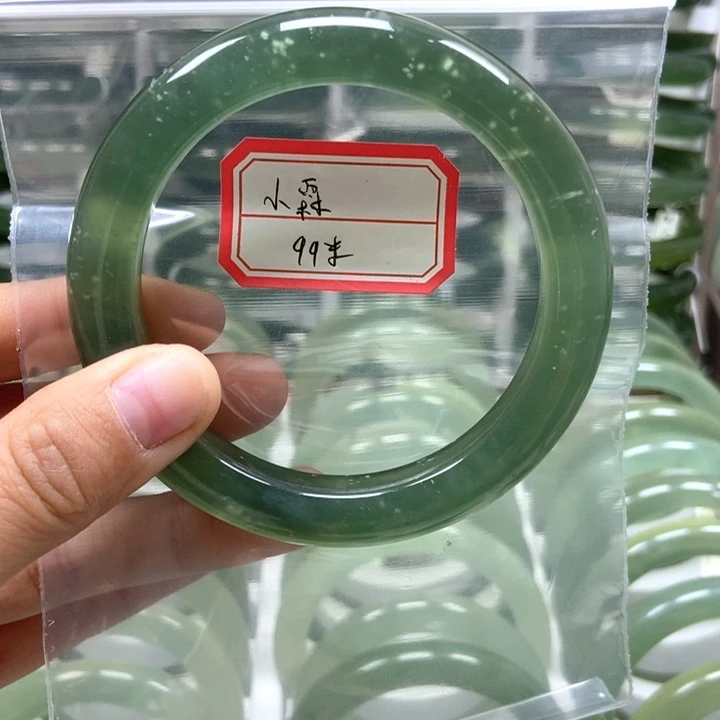 小***^蛇纹石玉未镶嵌手镯