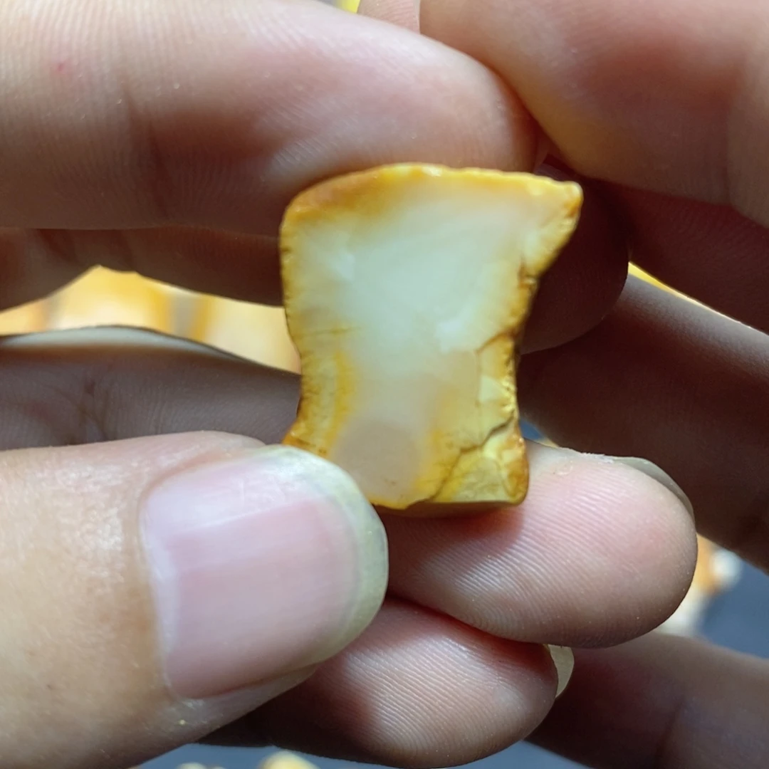 定制琥珀蜜蜡原石定制
