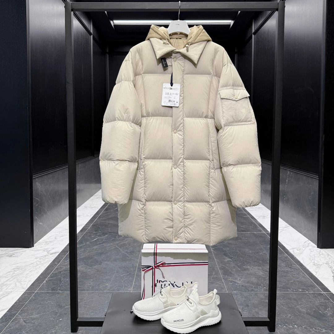 蒙口联名秋冬2025新款男士高版本白鹅绒中长款羽绒服女款方领宽松