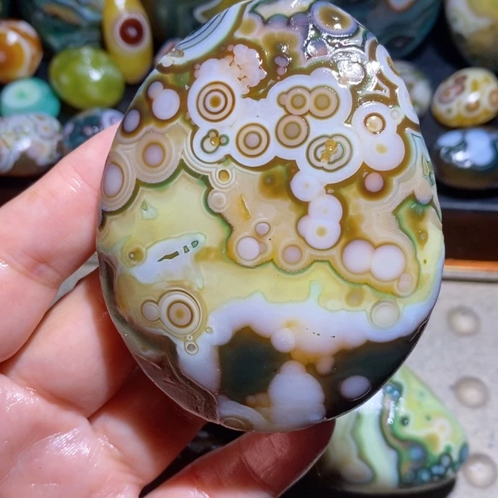 未镶嵌玛瑙/玉髓珠宝半成品79