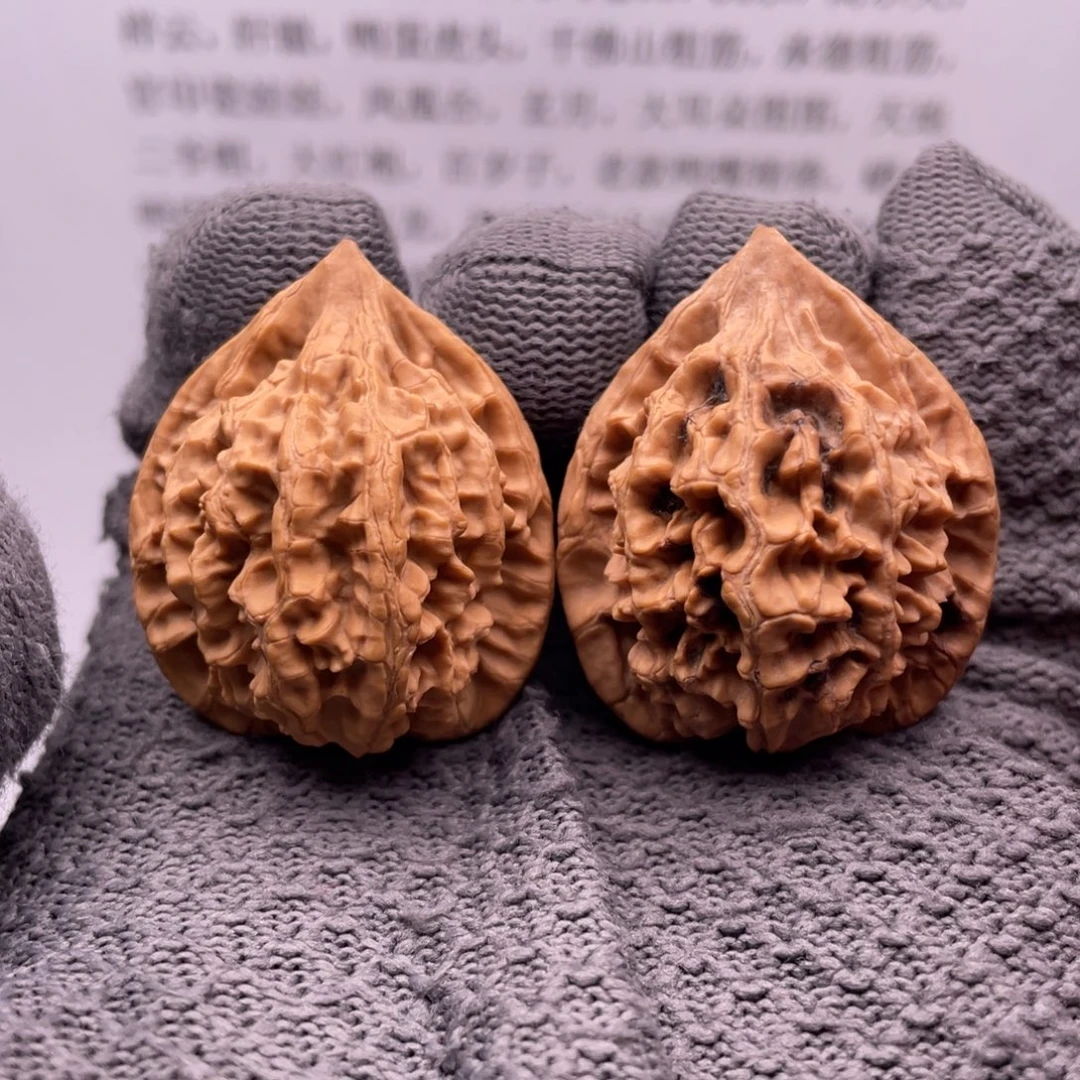 吊坠文玩核桃33全品原树鱼鳞鸡心