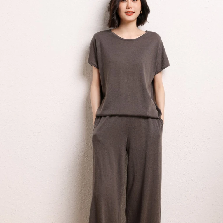 68支精纺纯山羊绒阔腿裤针织外穿纯色春夏