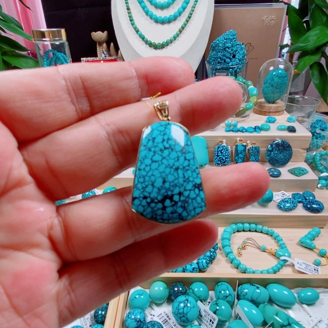 绿松石18K金镶嵌绿松石漫***路