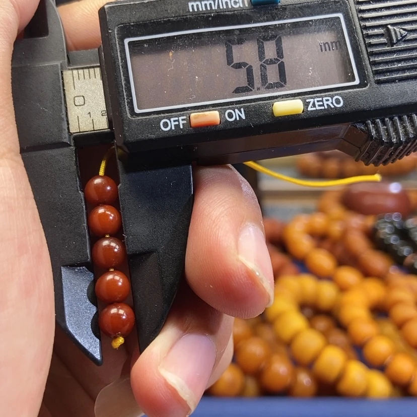 【闪购商品】琥珀未镶嵌珠宝奇石