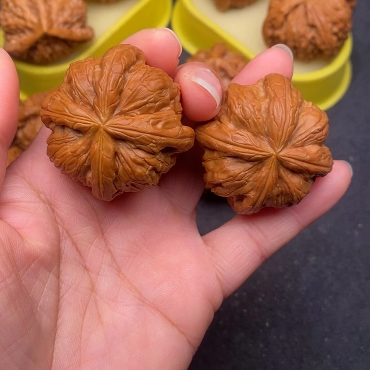 把件文玩核桃张*