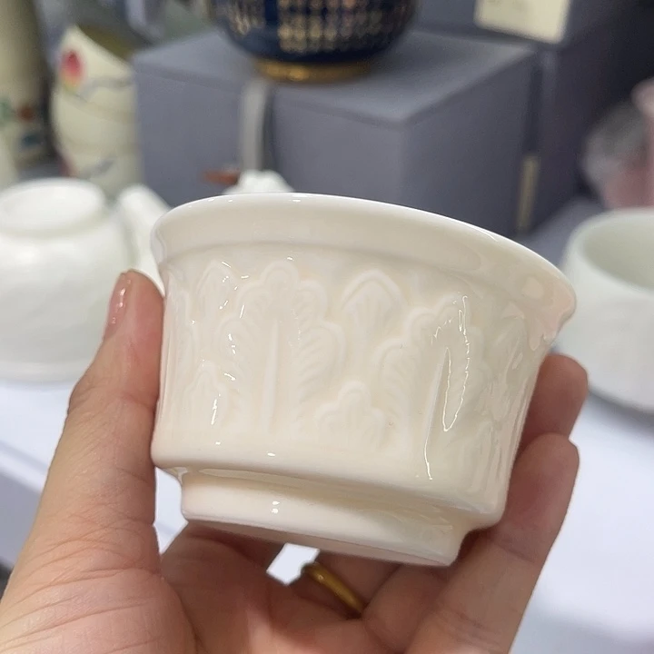 福利待遇多多哦哦哦