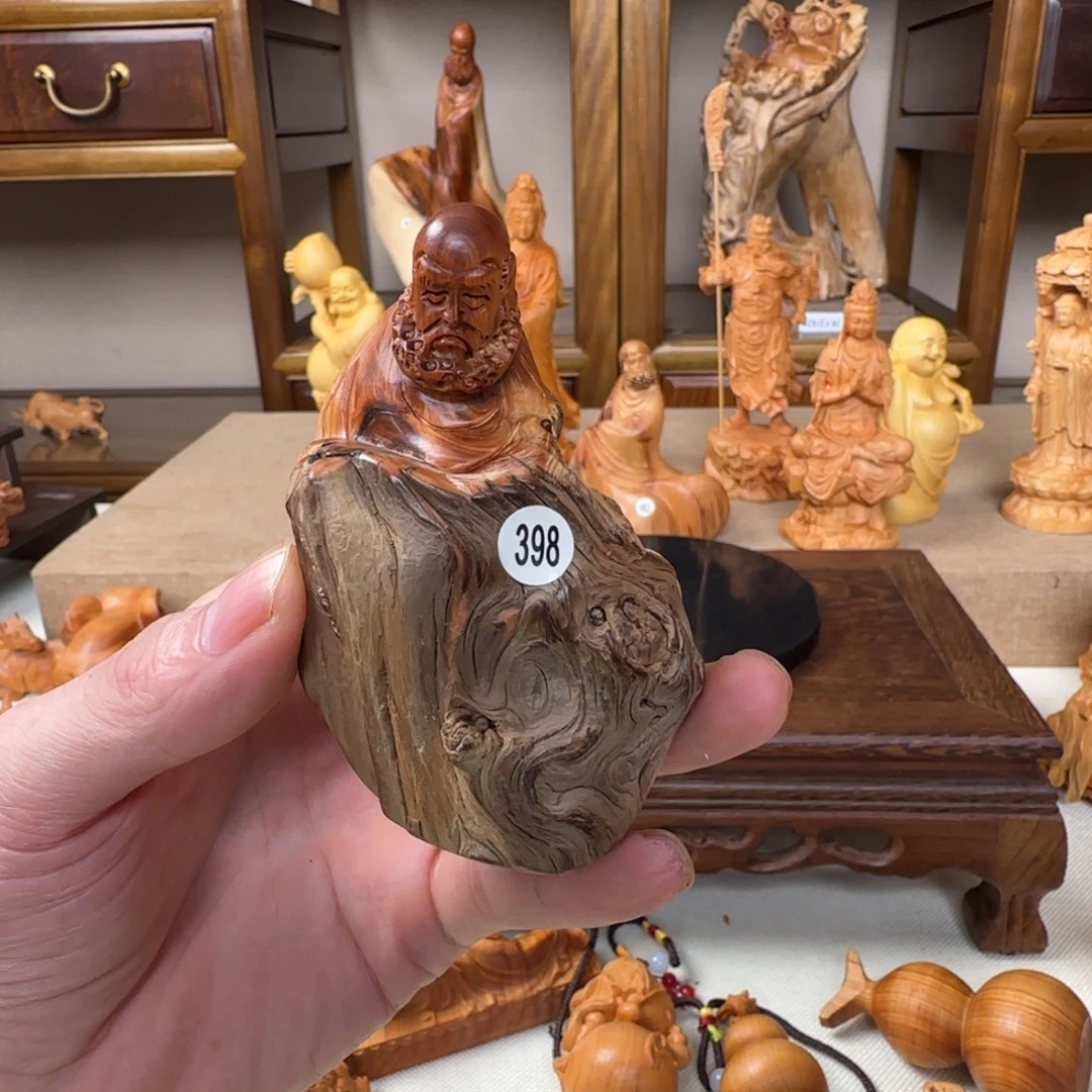 崖柏小木匠艺雕一物一拍